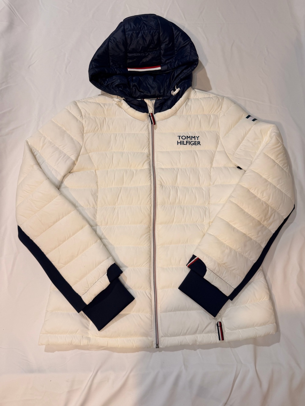 Tommy Hilfiger Cream Quilted Puffer Jacket with Navy Trim